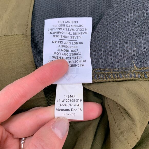 Rei Shorts Womens 4 Olive Cragland Ripstop Nylon Multi Pockets Water Repellant - Picture 9 of 13